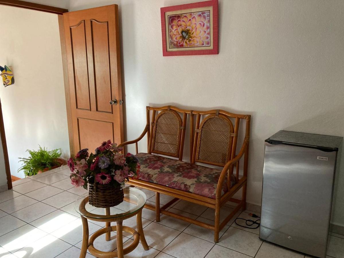 Hostal Casa Blanca Comala Exterior foto